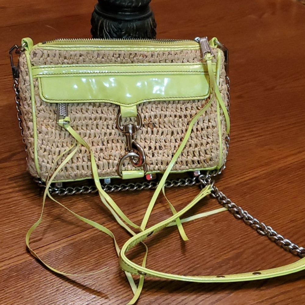 Crossbody handbag